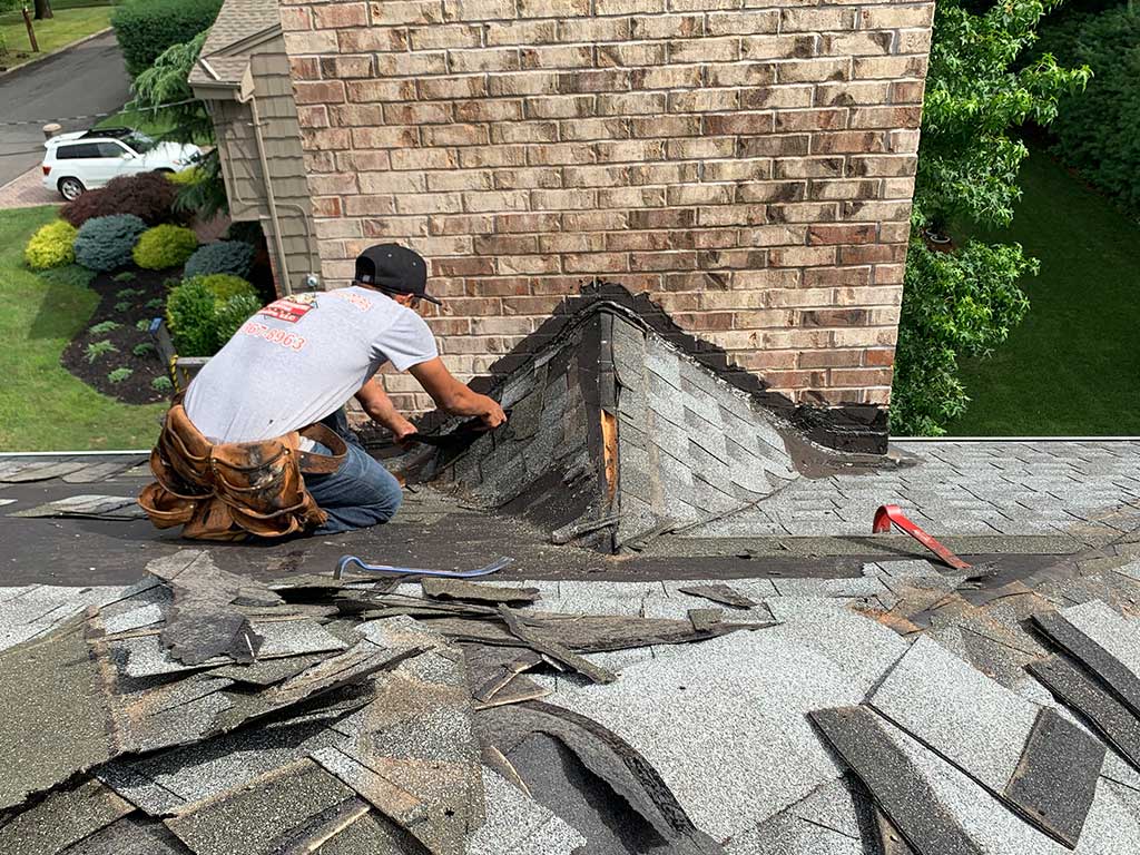 Remove Old Existing Aluminum Flashing – Palisades Park, NJ